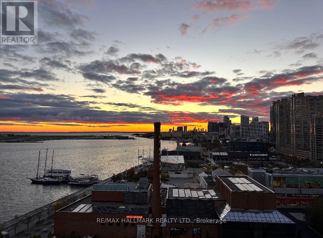 1005 - 211 Queens Quay W, Toronto, Ontario  M5J 2M6 - Photo 40 - C12831878