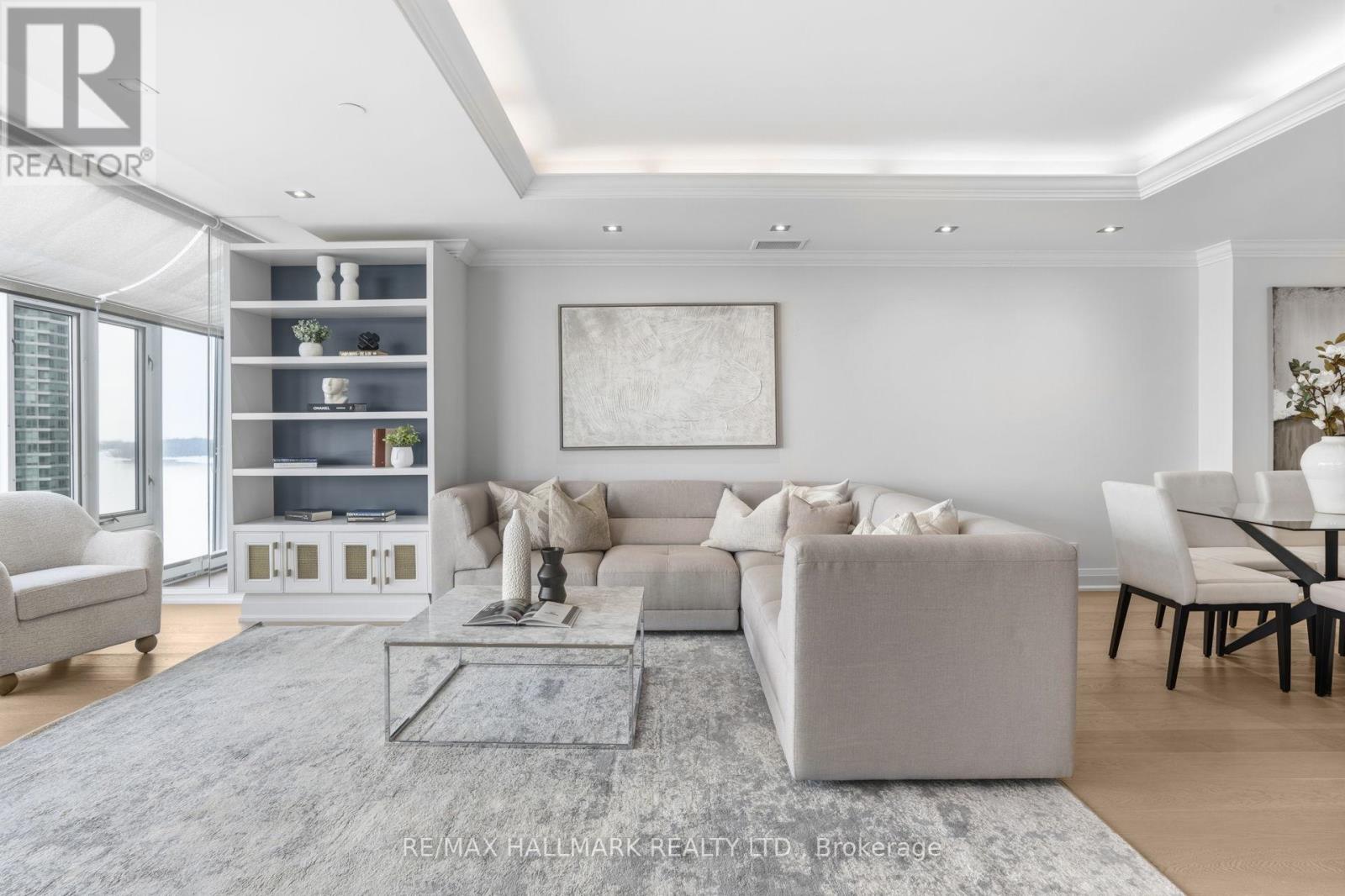 1005 - 211 Queens Quay W, Toronto, Ontario  M5J 2M6 - Photo 9 - C12831878