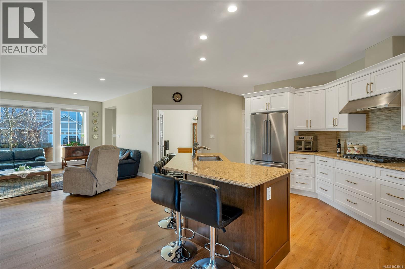 65 Nikola Rd, Campbell River, British Columbia  V9W 0C9 - Photo 9 - 1023914