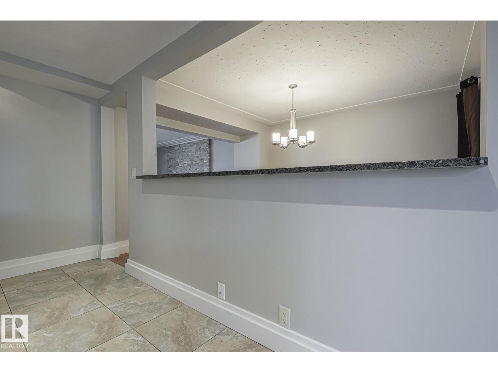 8907 140 St Nw Nw, Edmonton, Alberta  T5R 0J1 - Photo 18 - E4475405