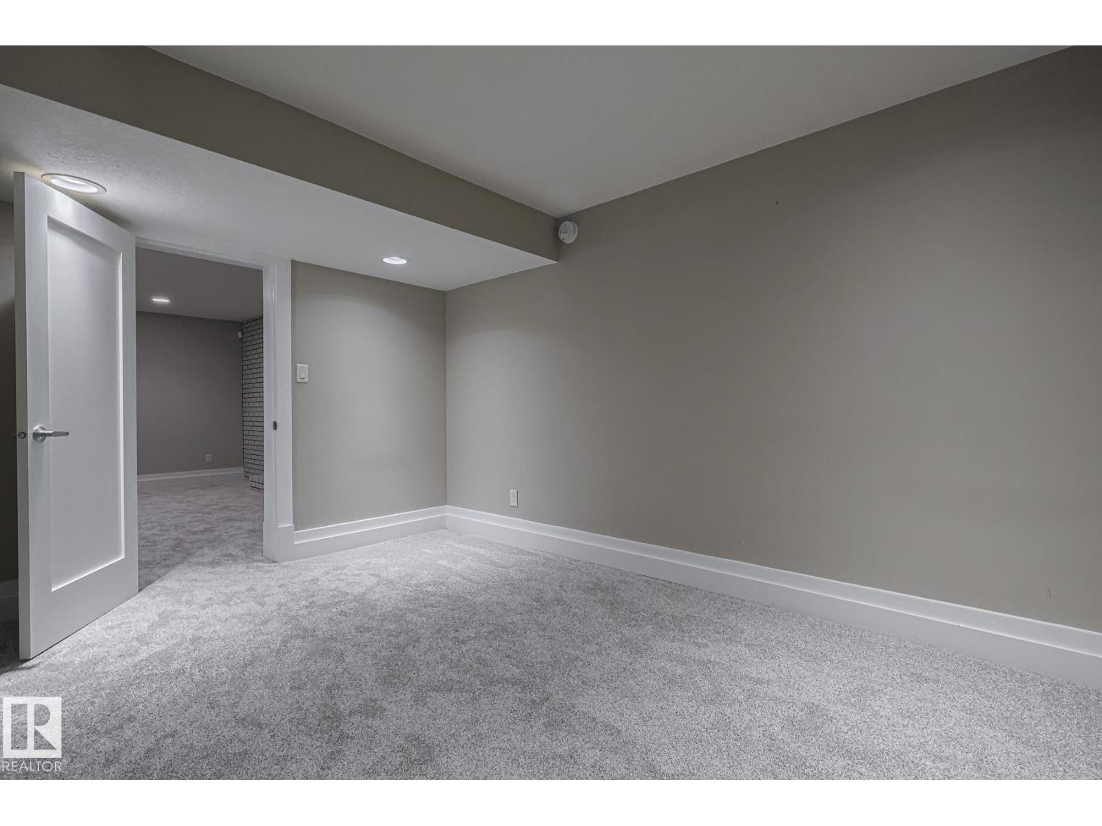 8907 140 St Nw Nw, Edmonton, Alberta  T5R 0J1 - Photo 37 - E4475405