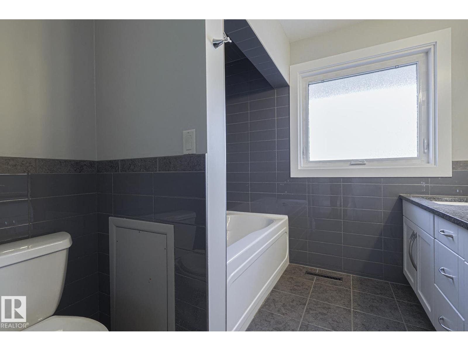 8907 140 St Nw Nw, Edmonton, Alberta  T5R 0J1 - Photo 50 - E4475405