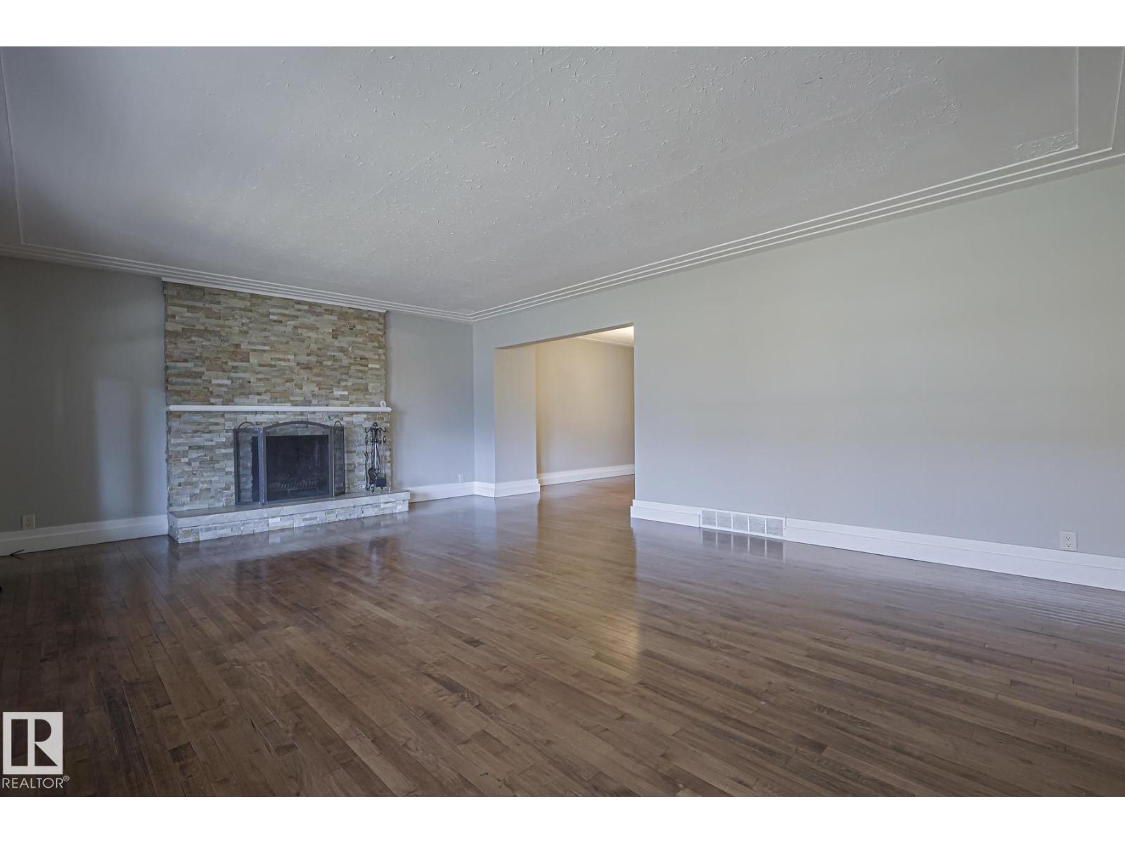 8907 140 St Nw Nw, Edmonton, Alberta  T5R 0J1 - Photo 9 - E4475405