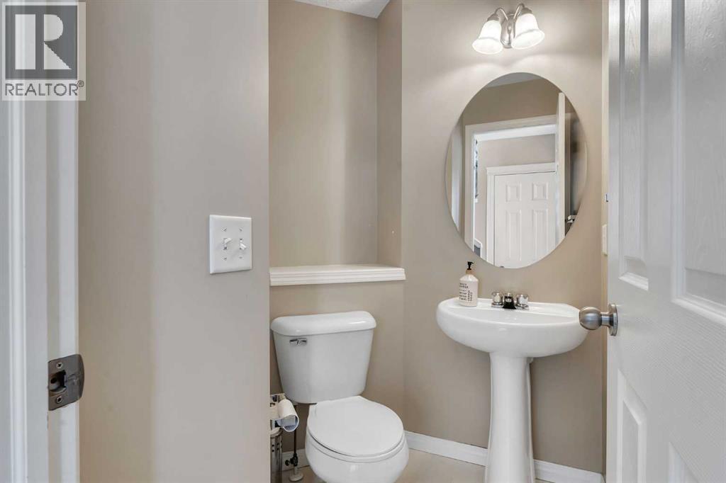 440 Prestwick Circle Se, Calgary, Alberta  T2Z 4H8 - Photo 17 - A2289207