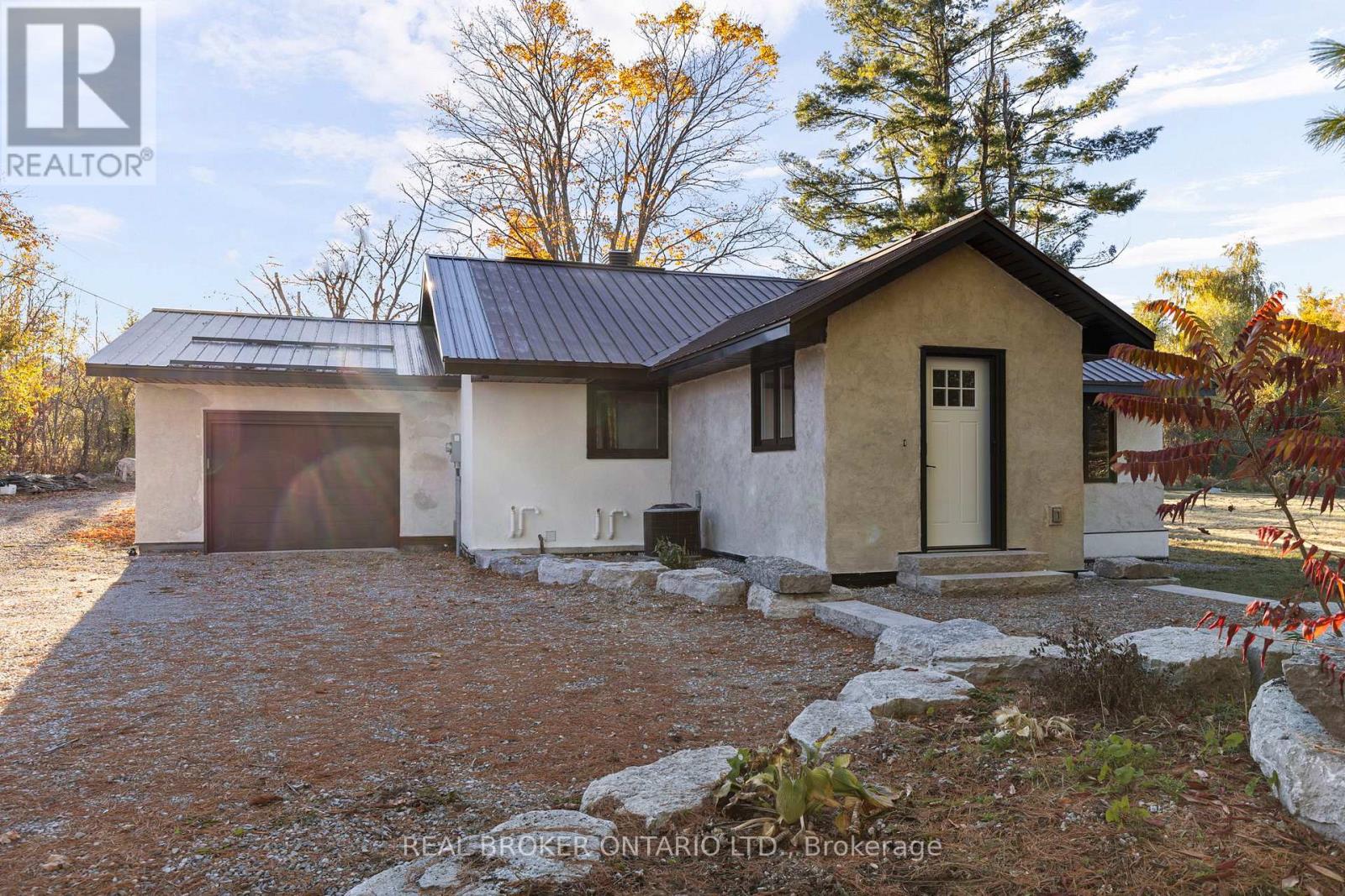 4382 Uhthoff Line, Severn, Ontario  L3V 8B7 - Photo 2 - S12831868