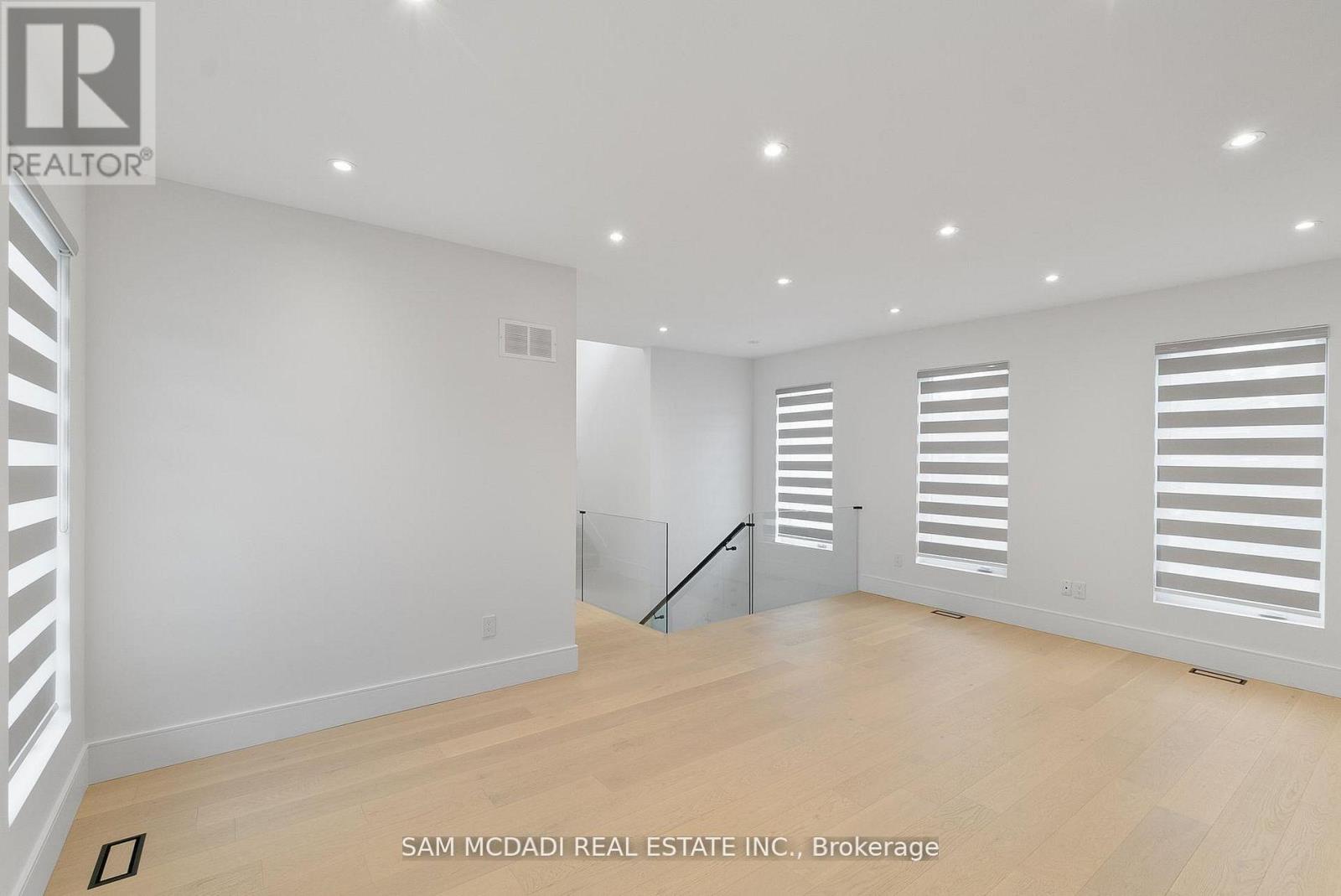 46 Cobblehill Road, Halton Hills, Ontario  L7J 1N9 - Photo 21 - W12831882