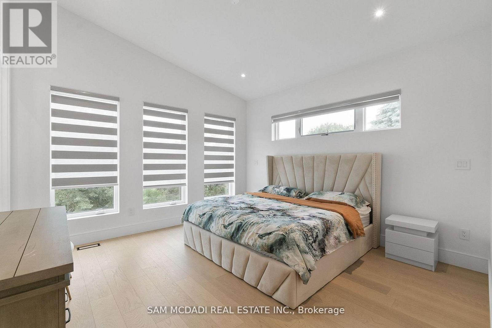 46 Cobblehill Road, Halton Hills, Ontario  L7J 1N9 - Photo 24 - W12831882