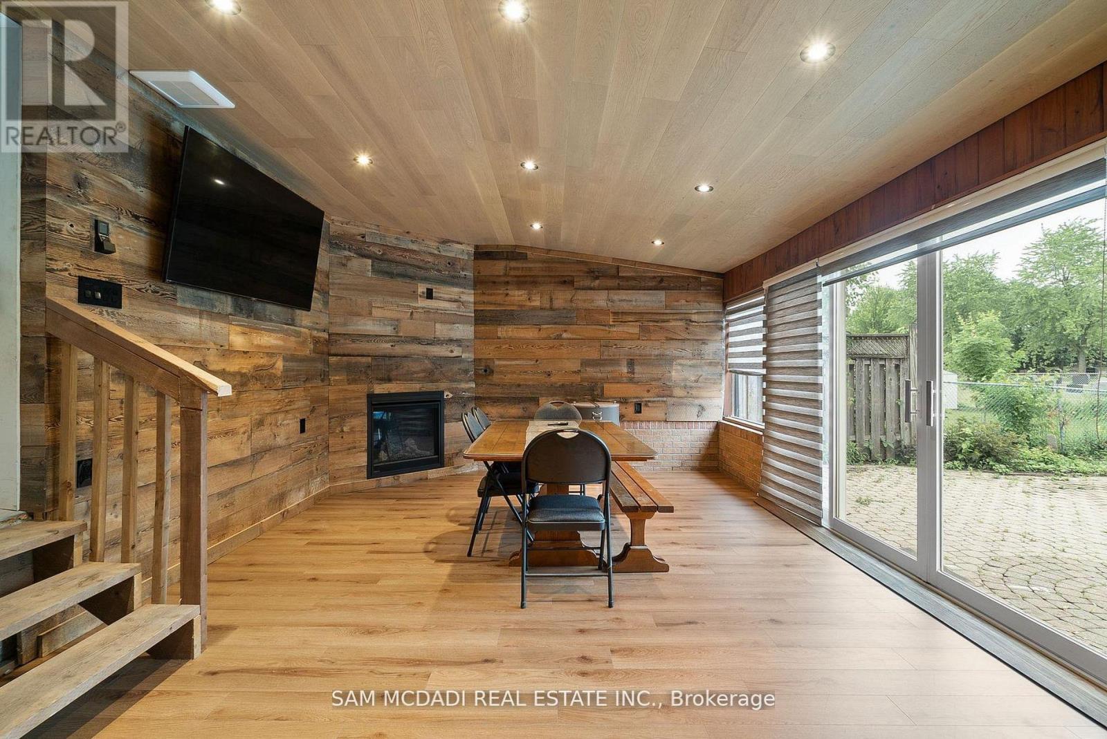 46 Cobblehill Road, Halton Hills, Ontario  L7J 1N9 - Photo 44 - W12831882