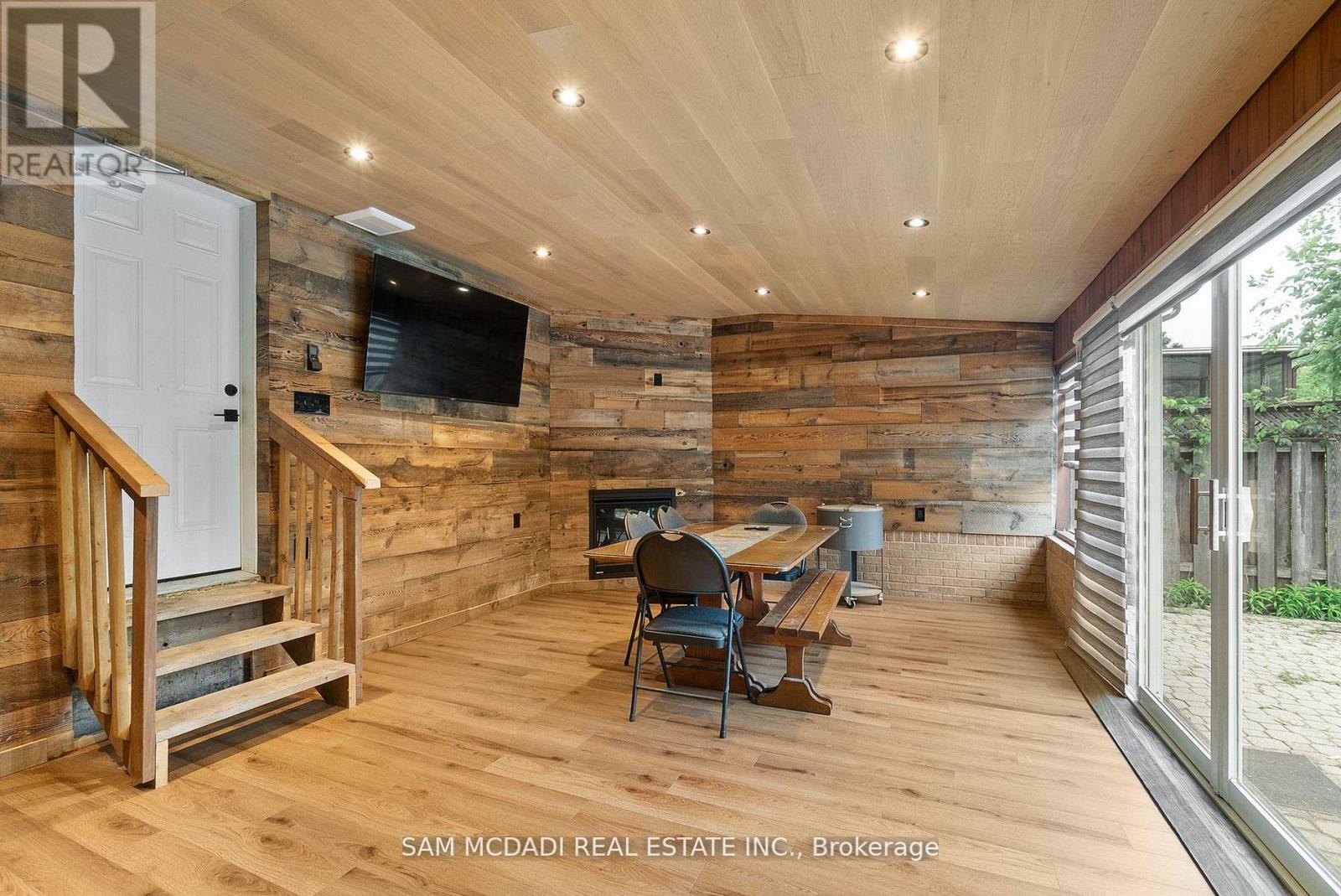 46 Cobblehill Road, Halton Hills, Ontario  L7J 1N9 - Photo 45 - W12831882