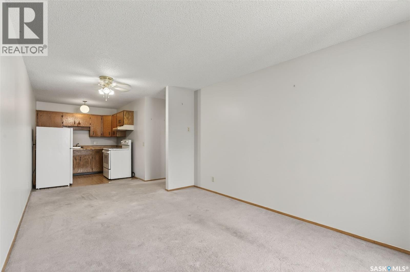 304 314 11th Street E, Prince Albert, Saskatchewan  S6V 1A5 - Photo 10 - SK029405