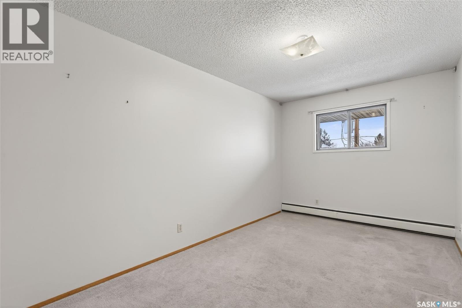 304 314 11th Street E, Prince Albert, Saskatchewan  S6V 1A5 - Photo 15 - SK029405