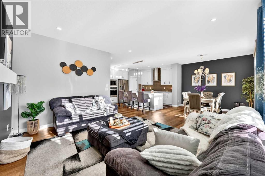 37 Evansfield Manor Nw, Calgary, Alberta  T3P 1J8 - Photo 6 - A2272223