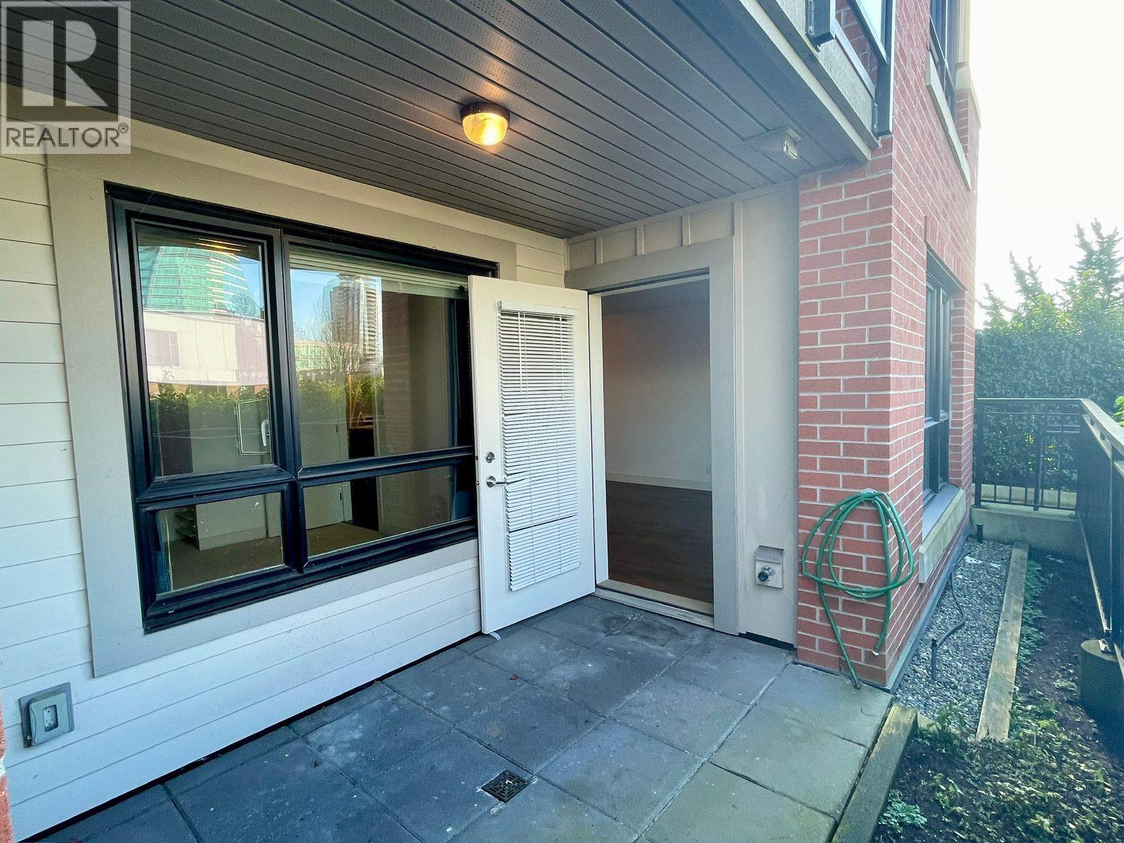 121 7058 14th Avenue, Burnaby, British Columbia  V3N 0E6 - Photo 13 - R3091470