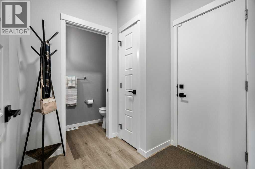 102 Creekside Way Sw, Calgary, Alberta  T2X 4A9 - Photo 21 - A2275504