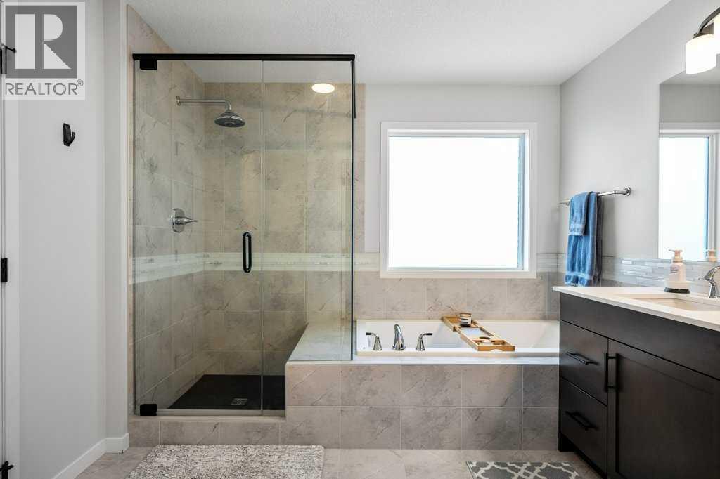 102 Creekside Way Sw, Calgary, Alberta  T2X 4A9 - Photo 30 - A2275504