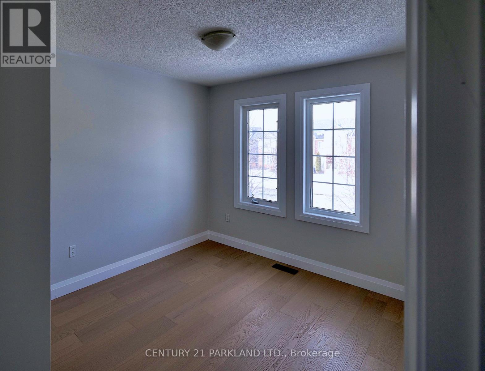 136 Gas Lamp Lane, Markham, Ontario  L6B 1K9 - Photo 8 - N12831896