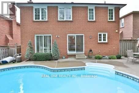 46 Elmsley Drive, Richmond Hill, Ontario  L4C 8N6 - Photo 16 - N12831900