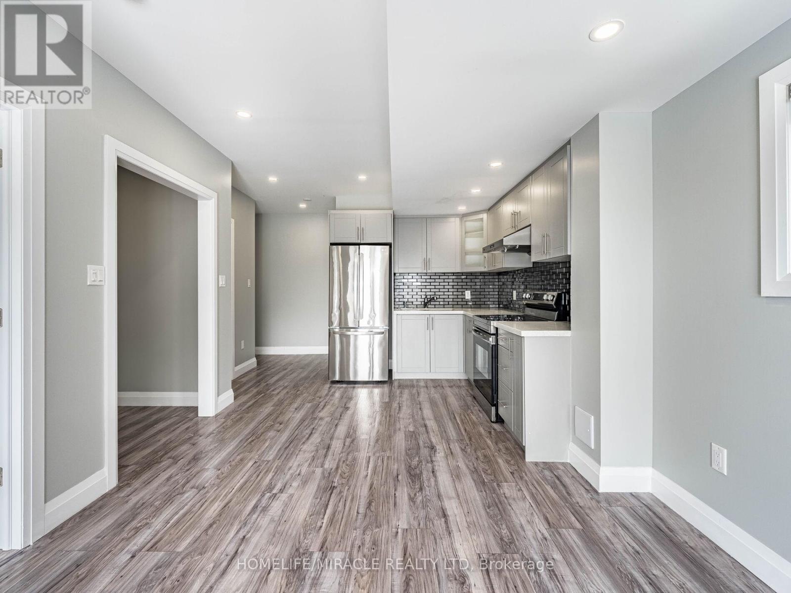 677 Thomas Slee Drive, Kitchener, Ontario  N2P 0J1 - Photo 39 - X12822478