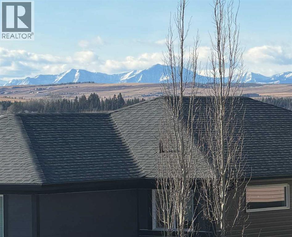 26 Mount Rae Terrace, Okotoks, Alberta  T1S 0M6 - Photo 2 - A2283093