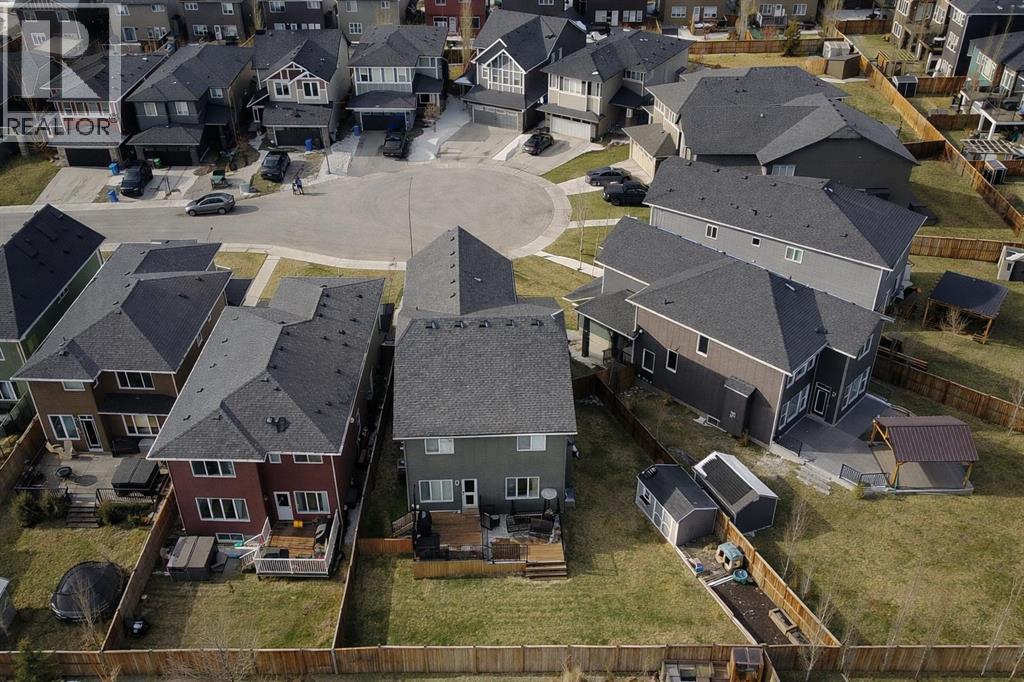 26 Mount Rae Terrace, Okotoks, Alberta  T1S 0M6 - Photo 3 - A2283093