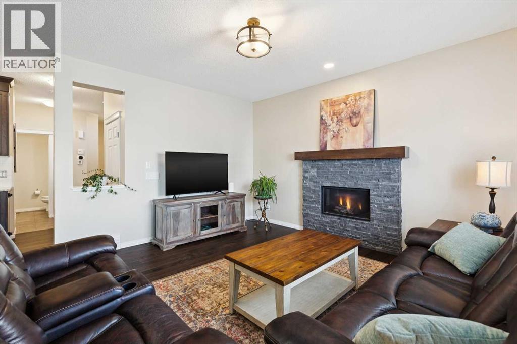 26 Mount Rae Terrace, Okotoks, Alberta  T1S 0M6 - Photo 14 - A2283093