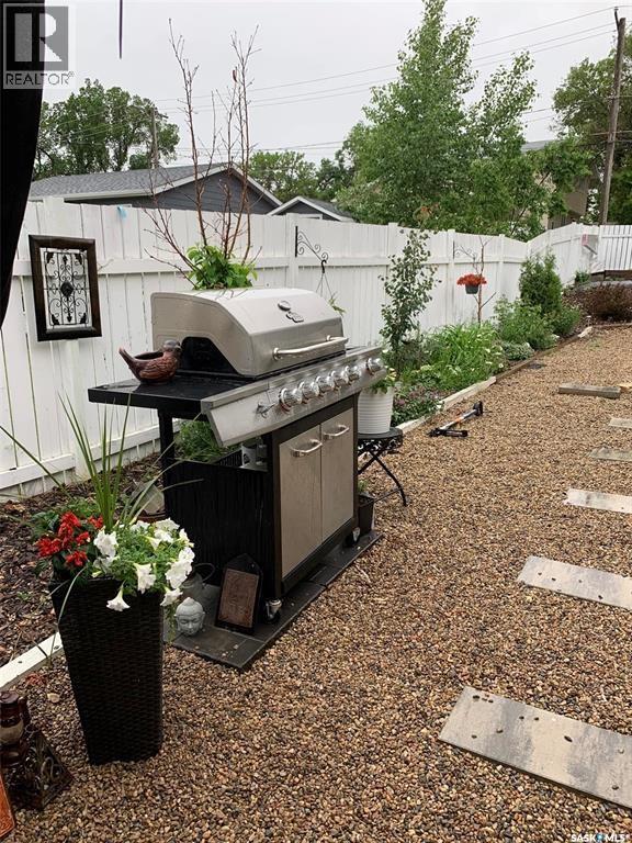 424 6th Avenue Nw, Swift Current, Saskatchewan  S9H 0Y3 - Photo 15 - SK029434