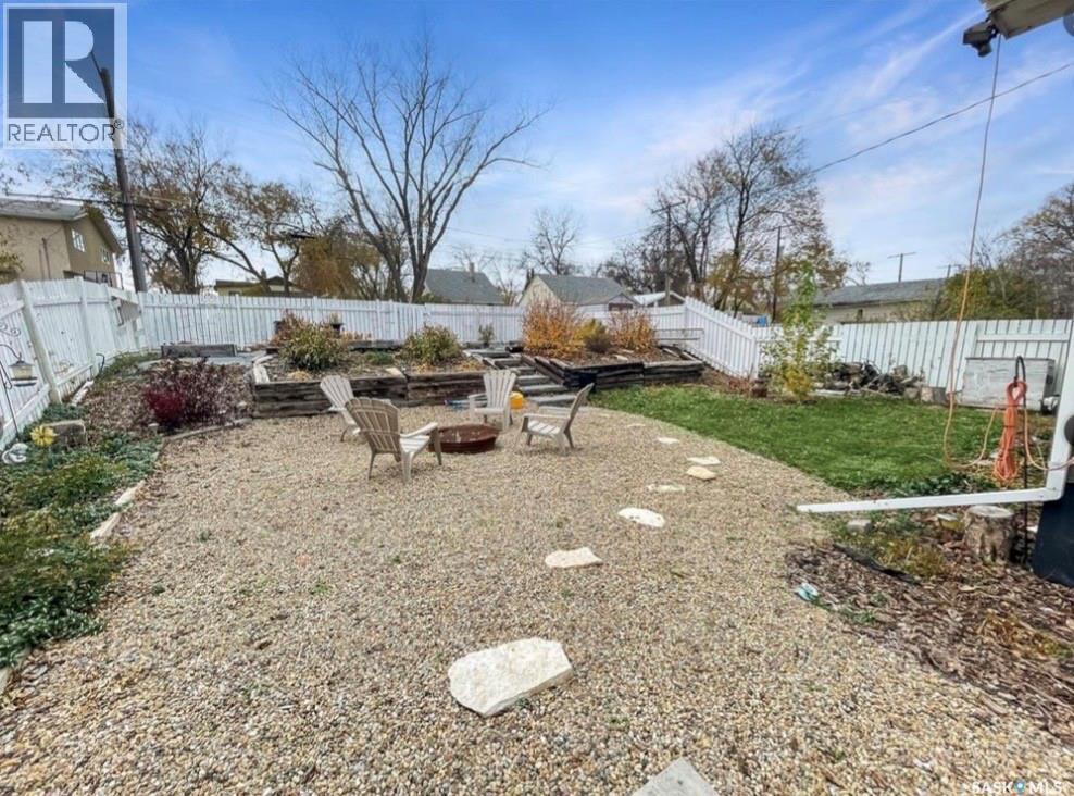 424 6th Avenue Nw, Swift Current, Saskatchewan  S9H 0Y3 - Photo 17 - SK029434