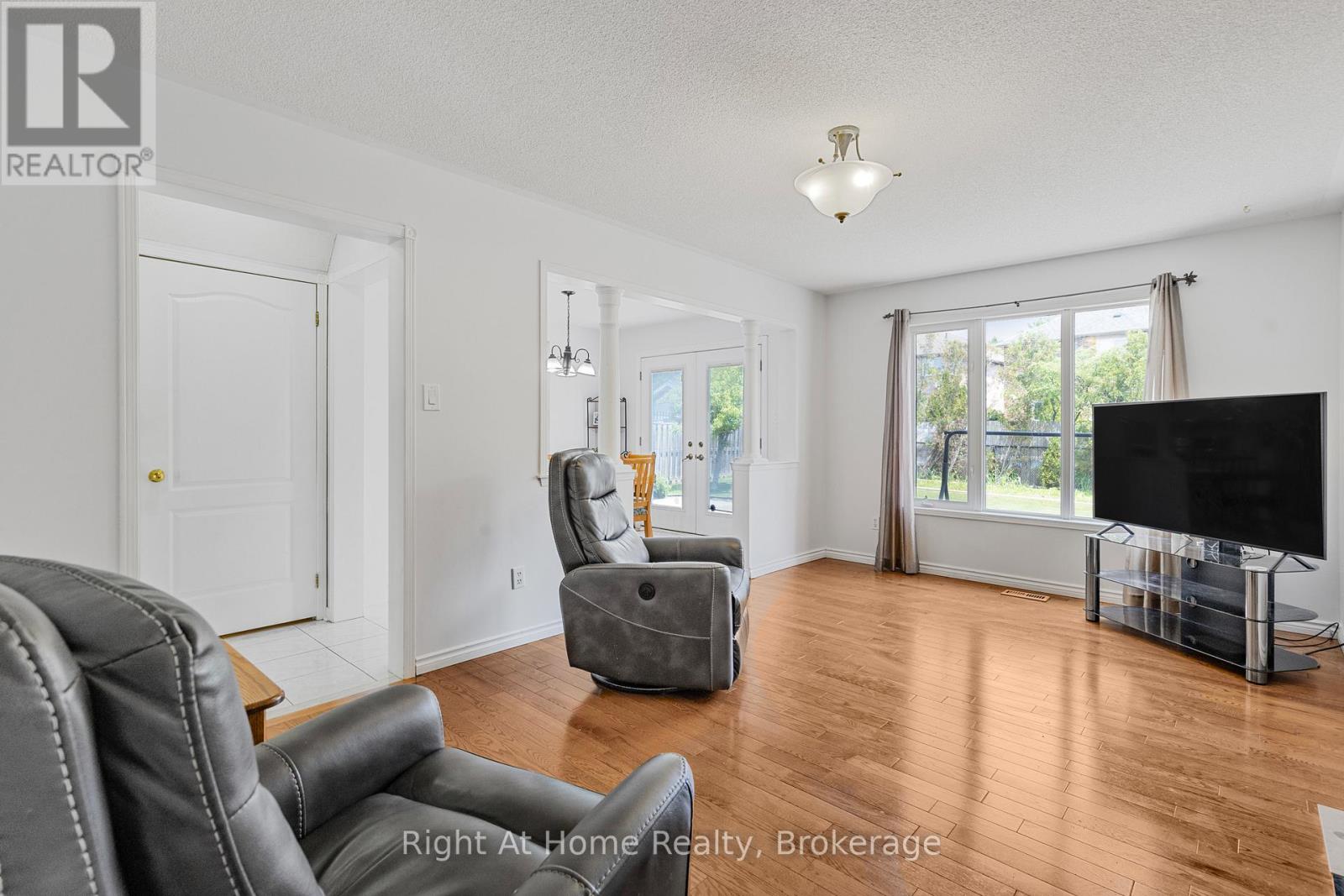 2405 Eden Valley Drive, Oakville, Ontario  L6H 6K9 - Photo 15 - W12831922