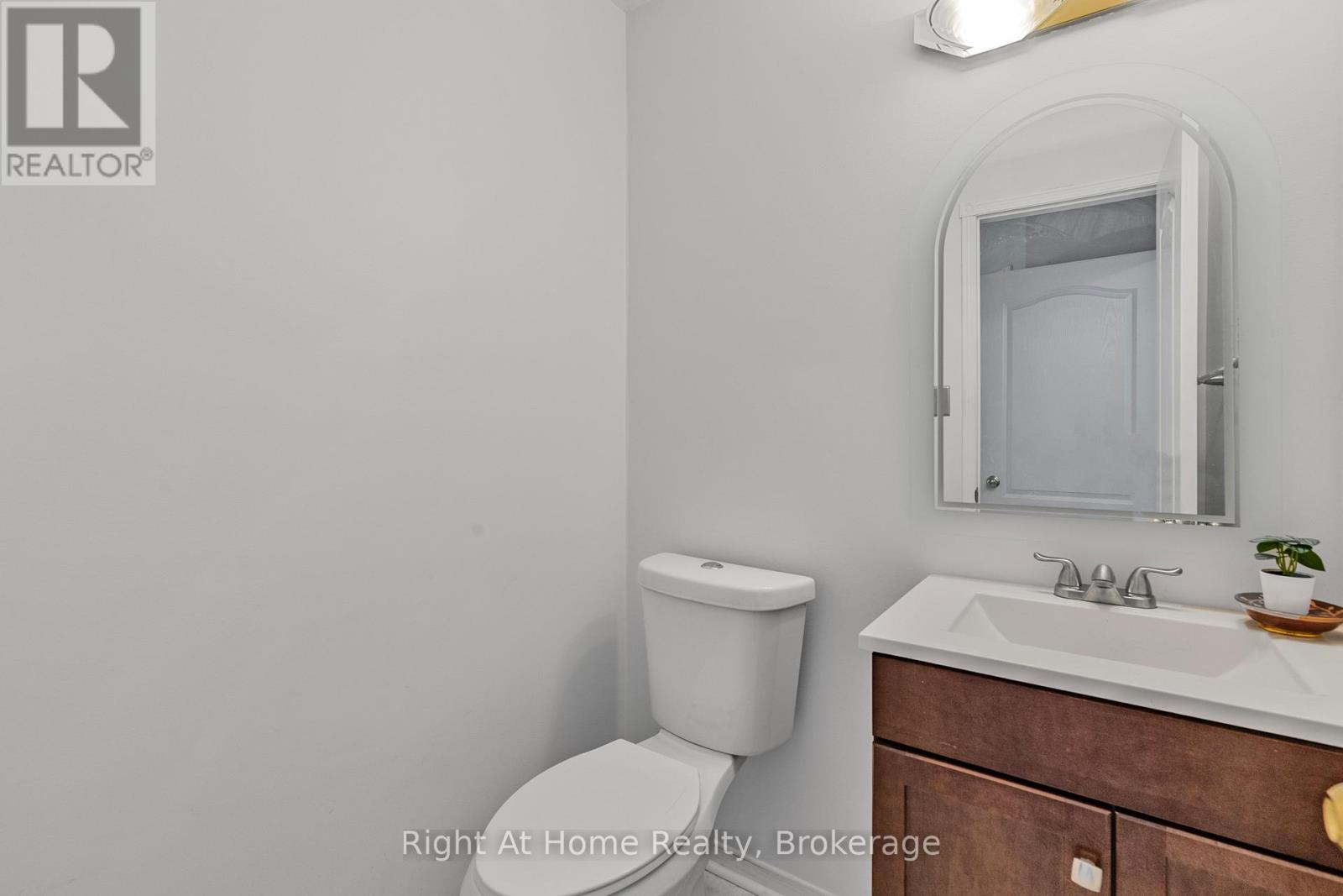 2405 Eden Valley Drive, Oakville, Ontario  L6H 6K9 - Photo 18 - W12831922