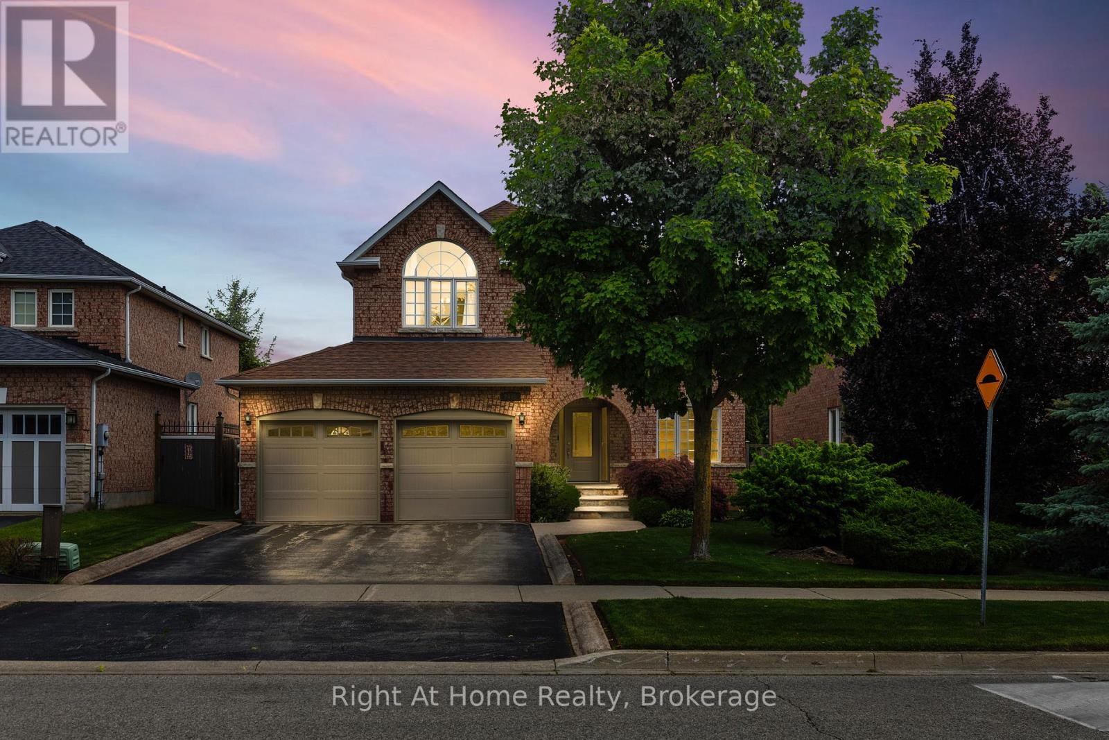 2405 Eden Valley Drive, Oakville, Ontario  L6H 6K9 - Photo 2 - W12831922