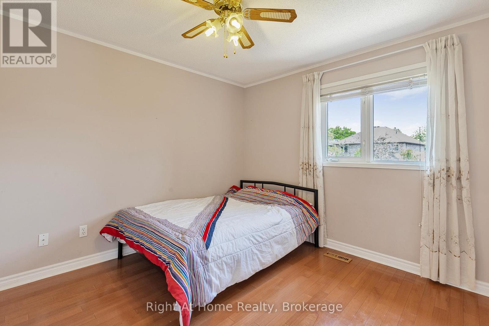 2405 Eden Valley Drive, Oakville, Ontario  L6H 6K9 - Photo 25 - W12831922