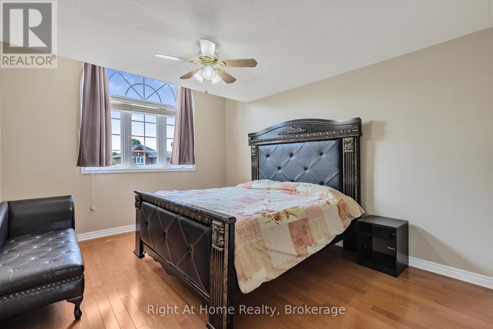 2405 Eden Valley Drive, Oakville, Ontario  L6H 6K9 - Photo 27 - W12831922