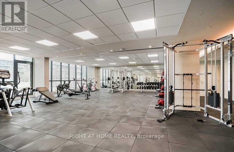 2719 - 4055 Parkside Village Drive, Mississauga, Ontario  L5B 0K8 - Photo 11 - W12825766