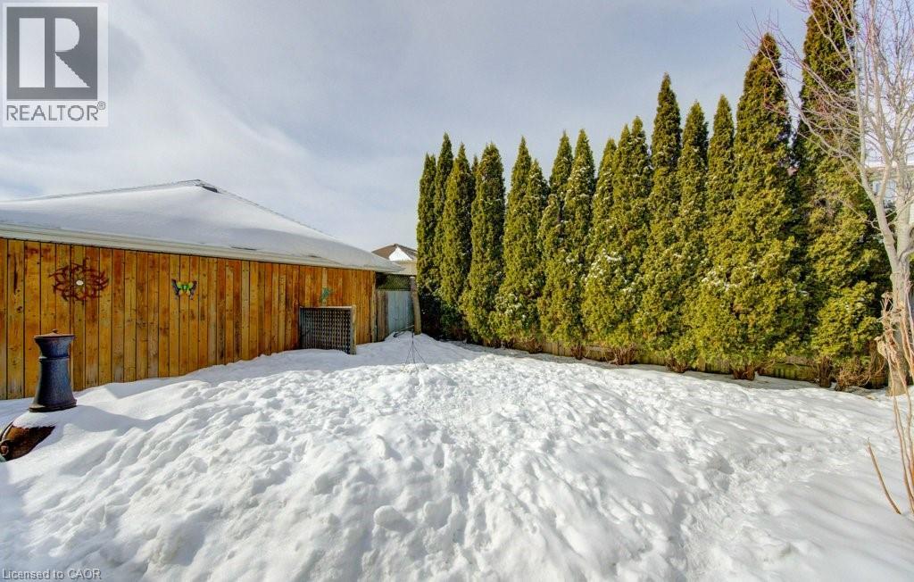 404 Wake Robin Crescent, Kitchener, Ontario  N2E 3L6 - Photo 29 - 40804886