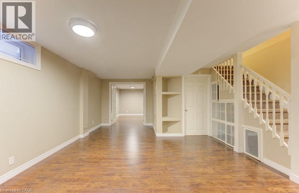 404 Wake Robin Crescent, Kitchener, Ontario  N2E 3L6 - Photo 34 - 40804886