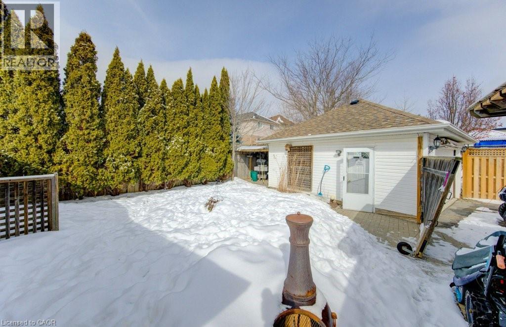 404 Wake Robin Crescent, Kitchener, Ontario  N2E 3L6 - Photo 31 - 40804886