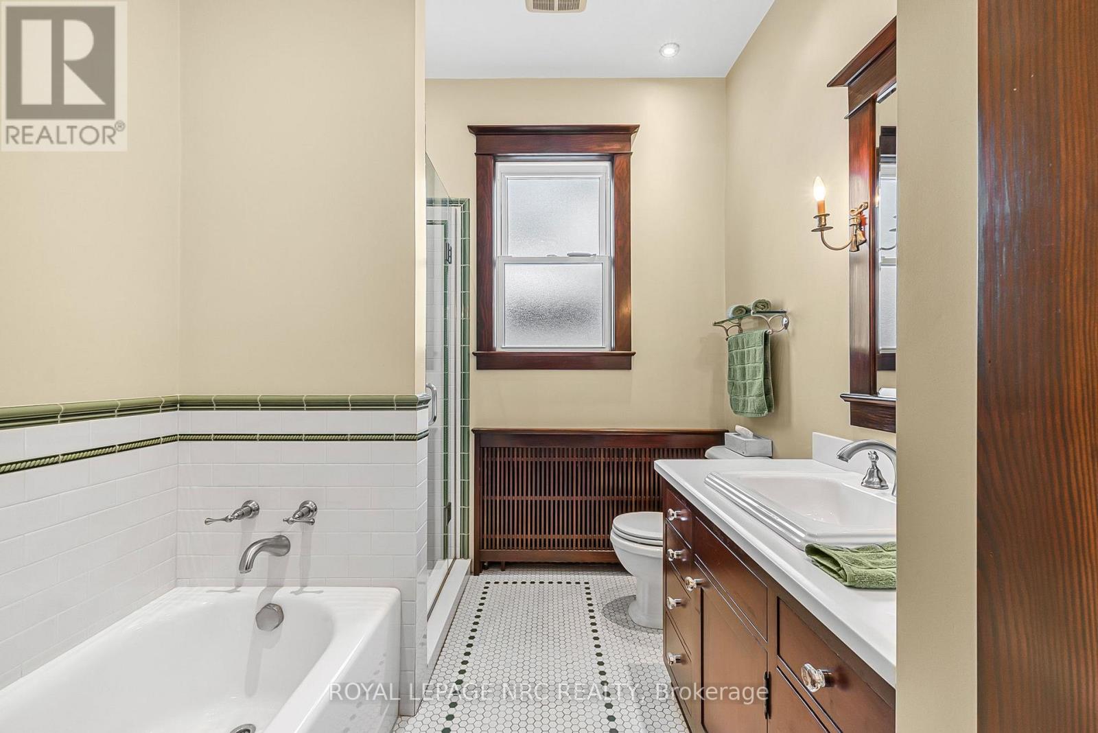 119 Adelaide Street, Port Colborne, Ontario  L3K 2W4 - Photo 18 - X12831916