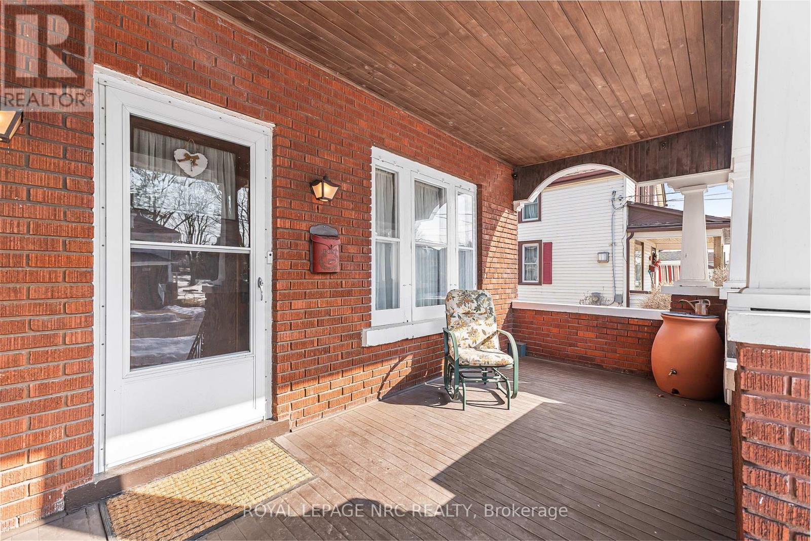 119 Adelaide Street, Port Colborne, Ontario  L3K 2W4 - Photo 4 - X12831916