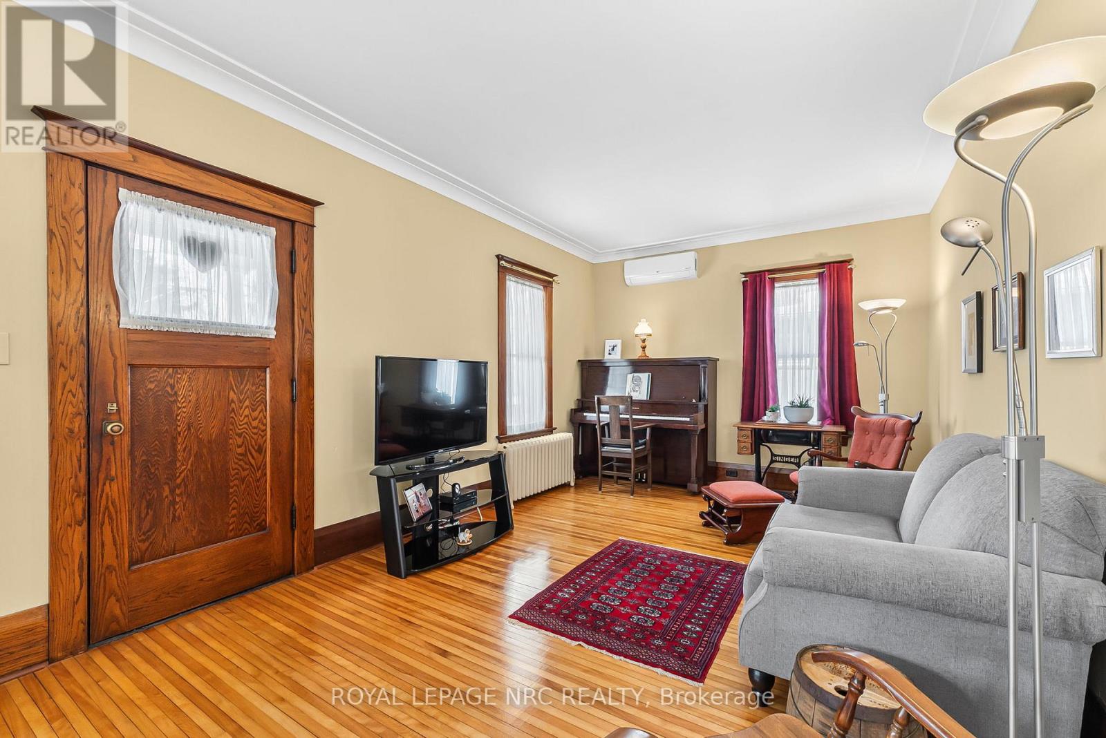 119 Adelaide Street, Port Colborne, Ontario  L3K 2W4 - Photo 5 - X12831916