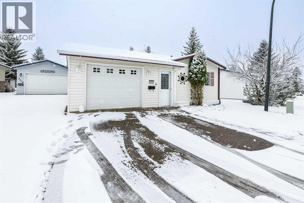 2152 Danielle Drive, Red Deer, Alberta  T4R 2Z8 - Photo 6 - A2285618