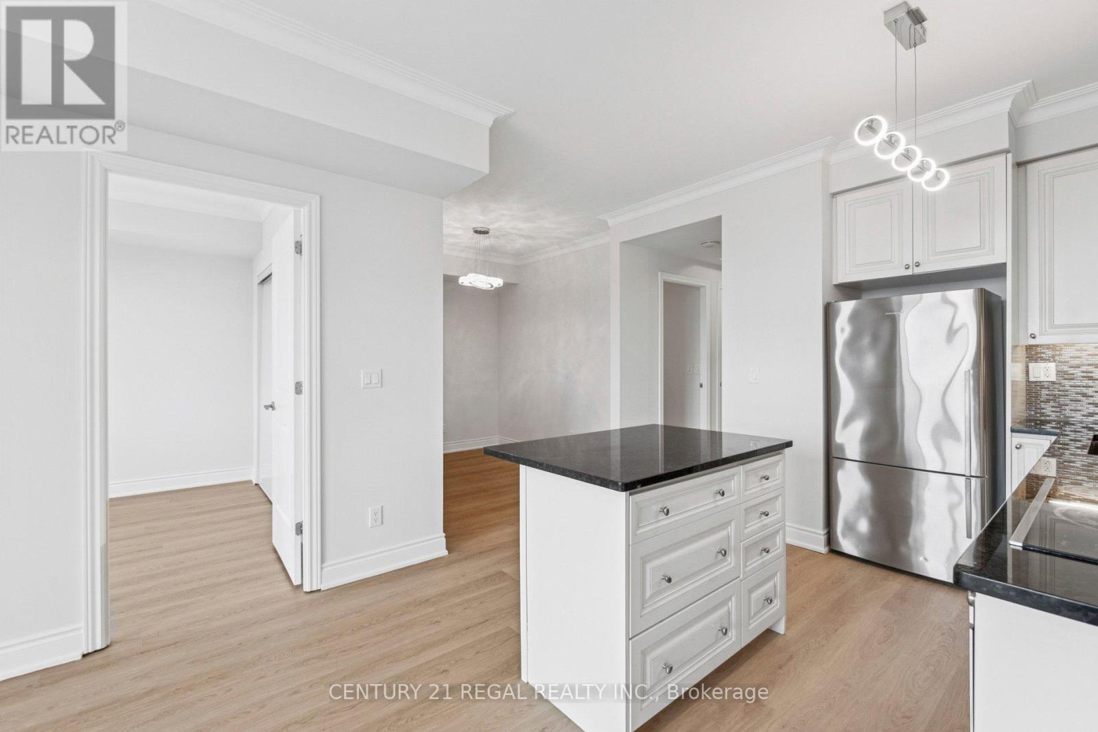 1206b - 9090 Yonge Street, Richmond Hill, Ontario L4C 0Z1 - Photo 12 - N12831918