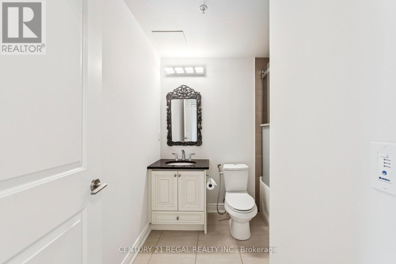 1206b - 9090 Yonge Street, Richmond Hill, Ontario L4C 0Z1 - Photo 30 - N12831918