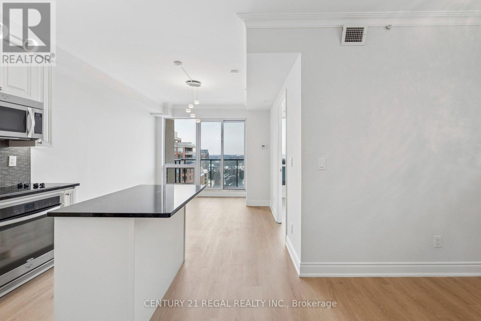 1206b - 9090 Yonge Street, Richmond Hill, Ontario L4C 0Z1 - Photo 7 - N12831918