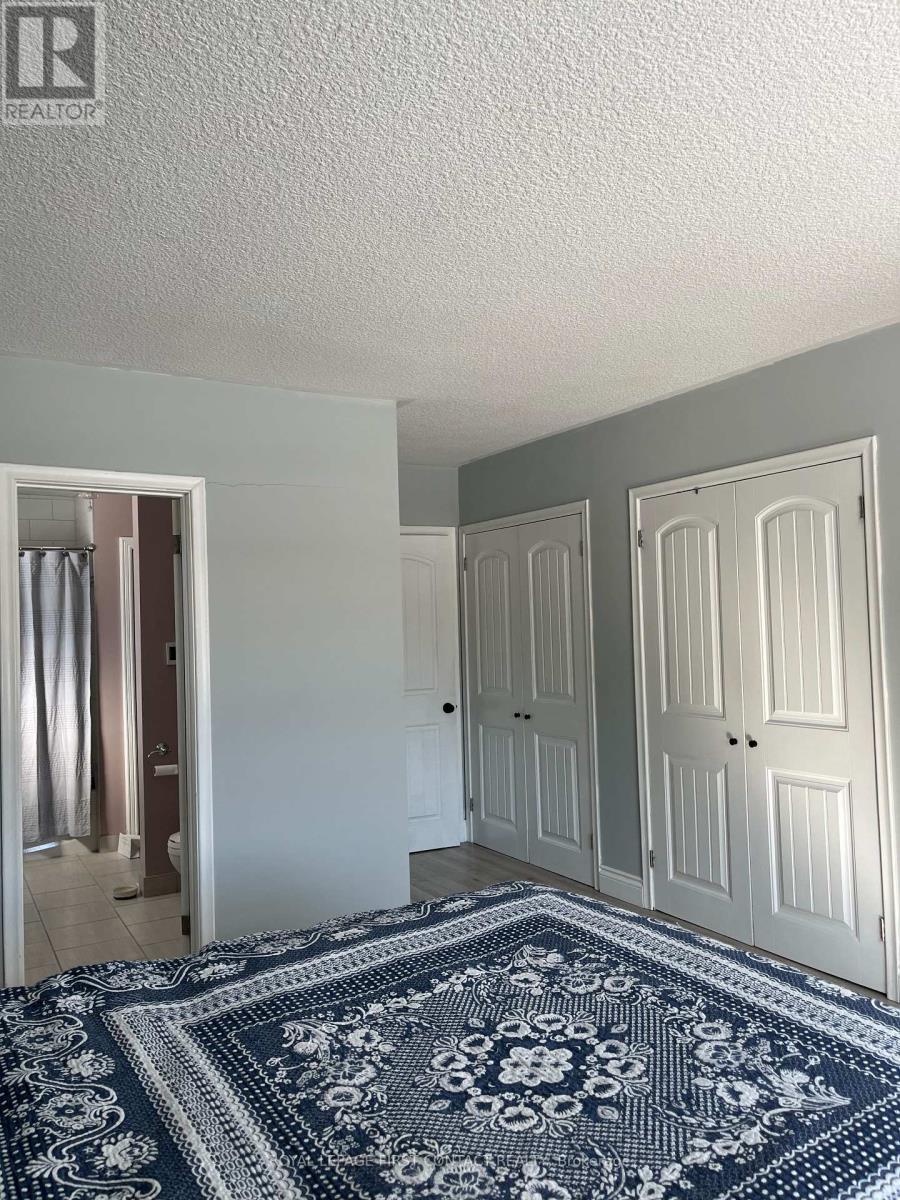 20 Belmont Crescent, Springwater (Midhurst), Ontario  L0L 1X0 - Photo 9 - S12831908