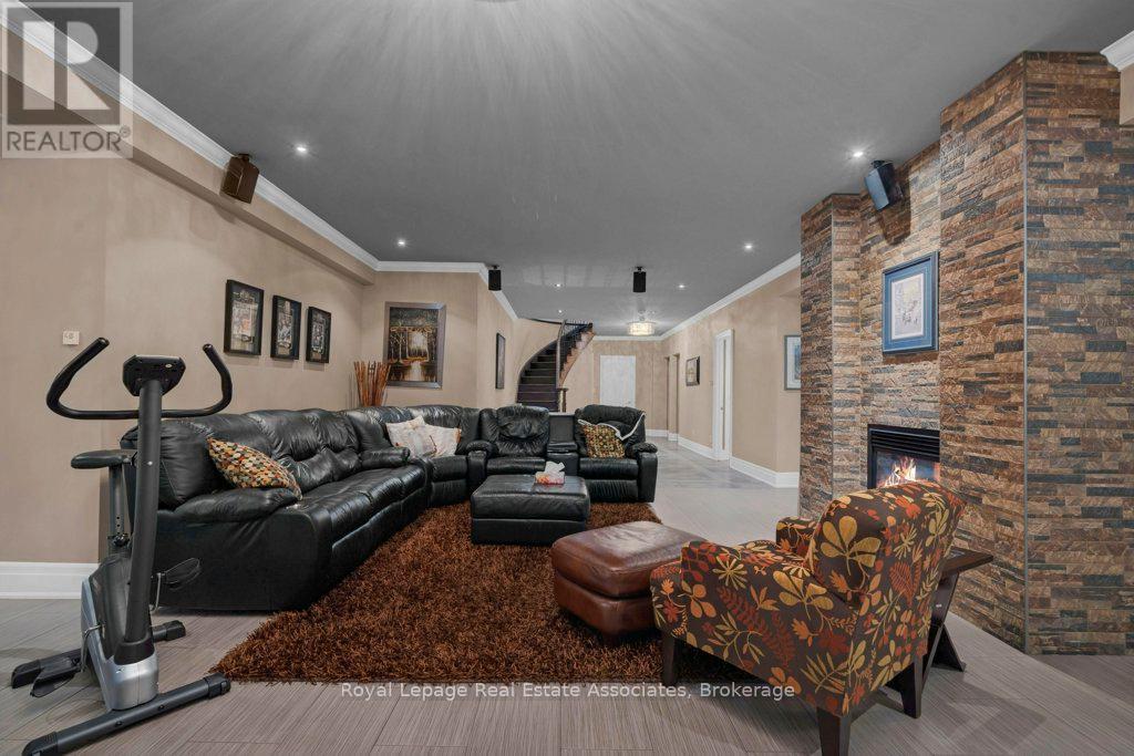 46 Scott Street, Brampton, Ontario  L6V 1S2 - Photo 25 - W12831930