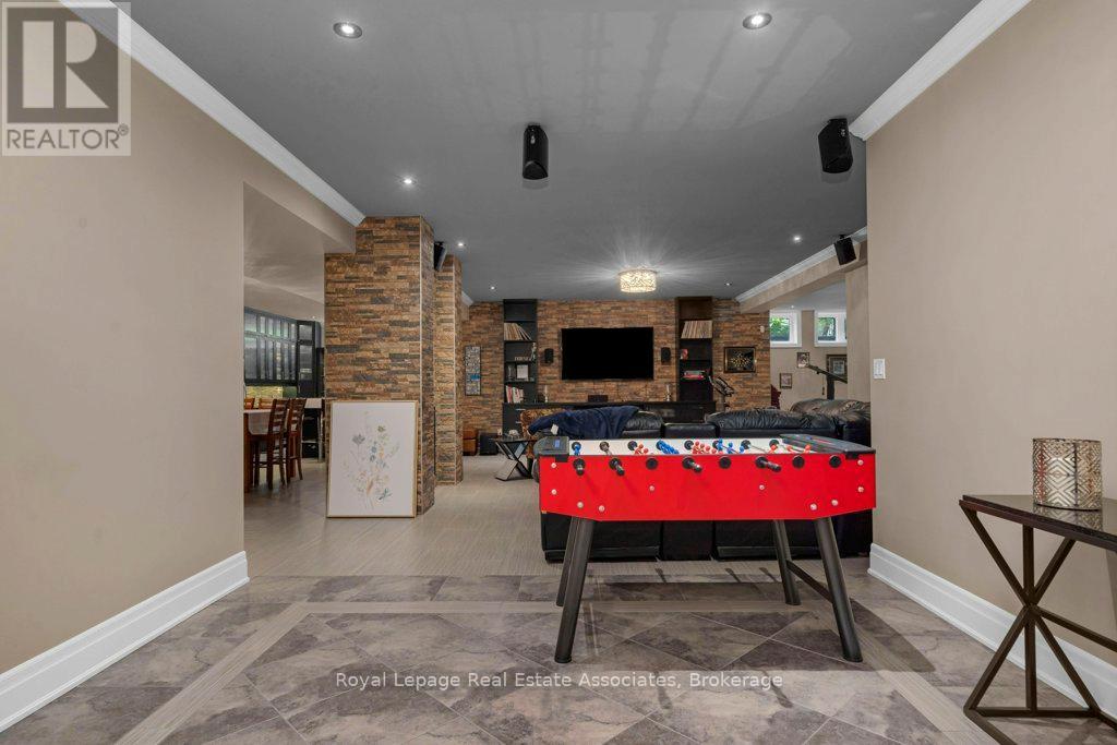 46 Scott Street, Brampton, Ontario  L6V 1S2 - Photo 32 - W12831930