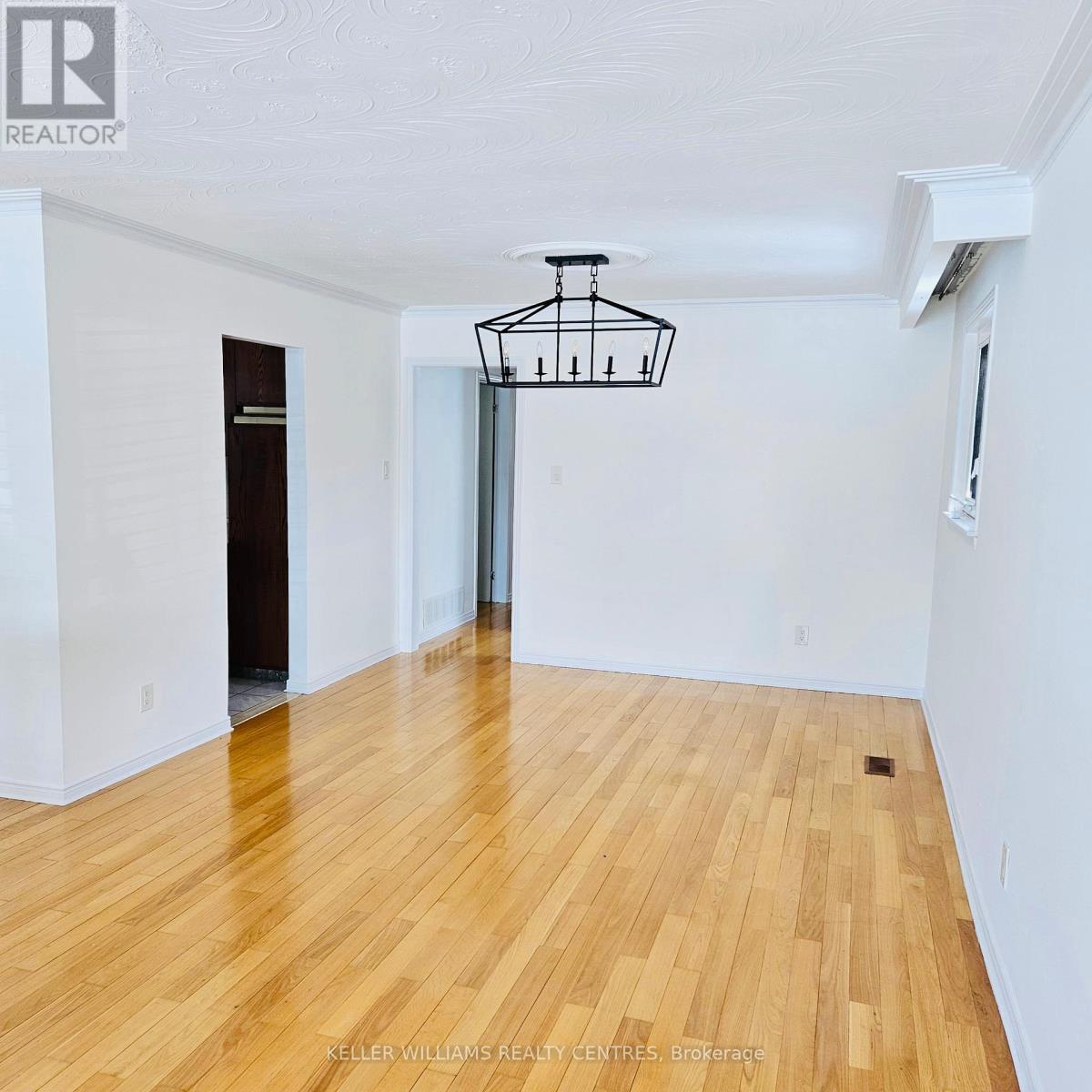 2461 Hensall Street, Mississauga, Ontario  L5A 2T1 - Photo 18 - W12831932