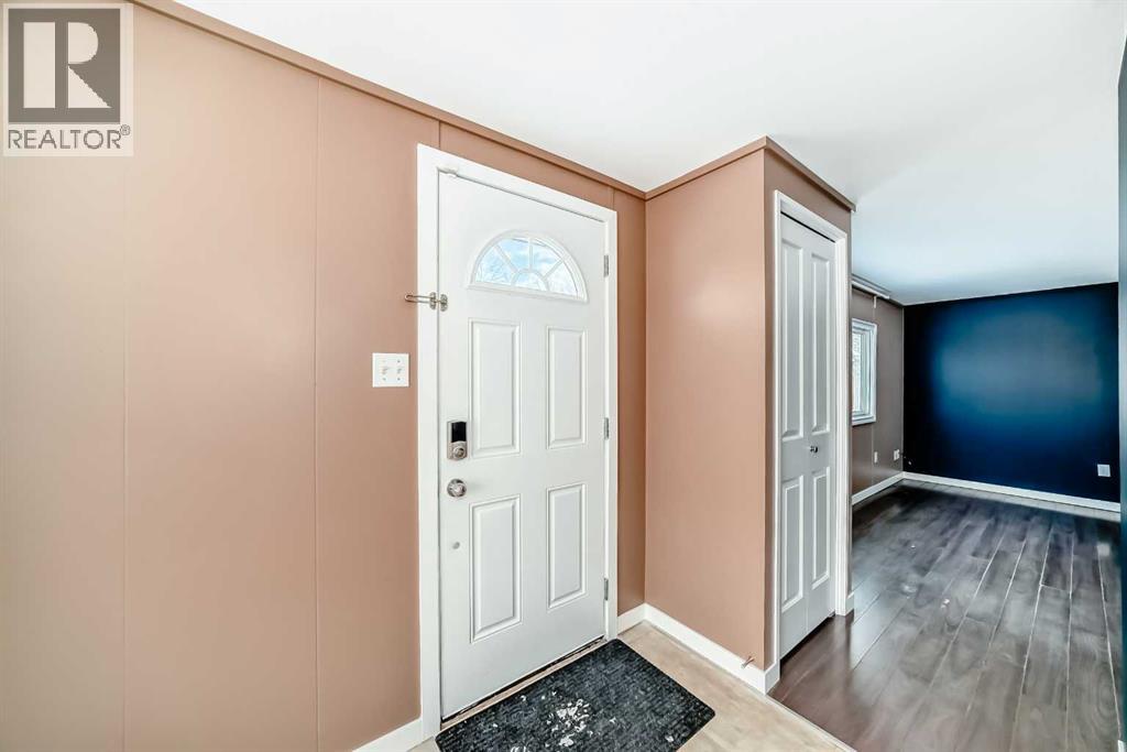 24 Spring Dale Circle Se, Airdrie, Alberta T4A 1P2 - Photo 4 - A2286307