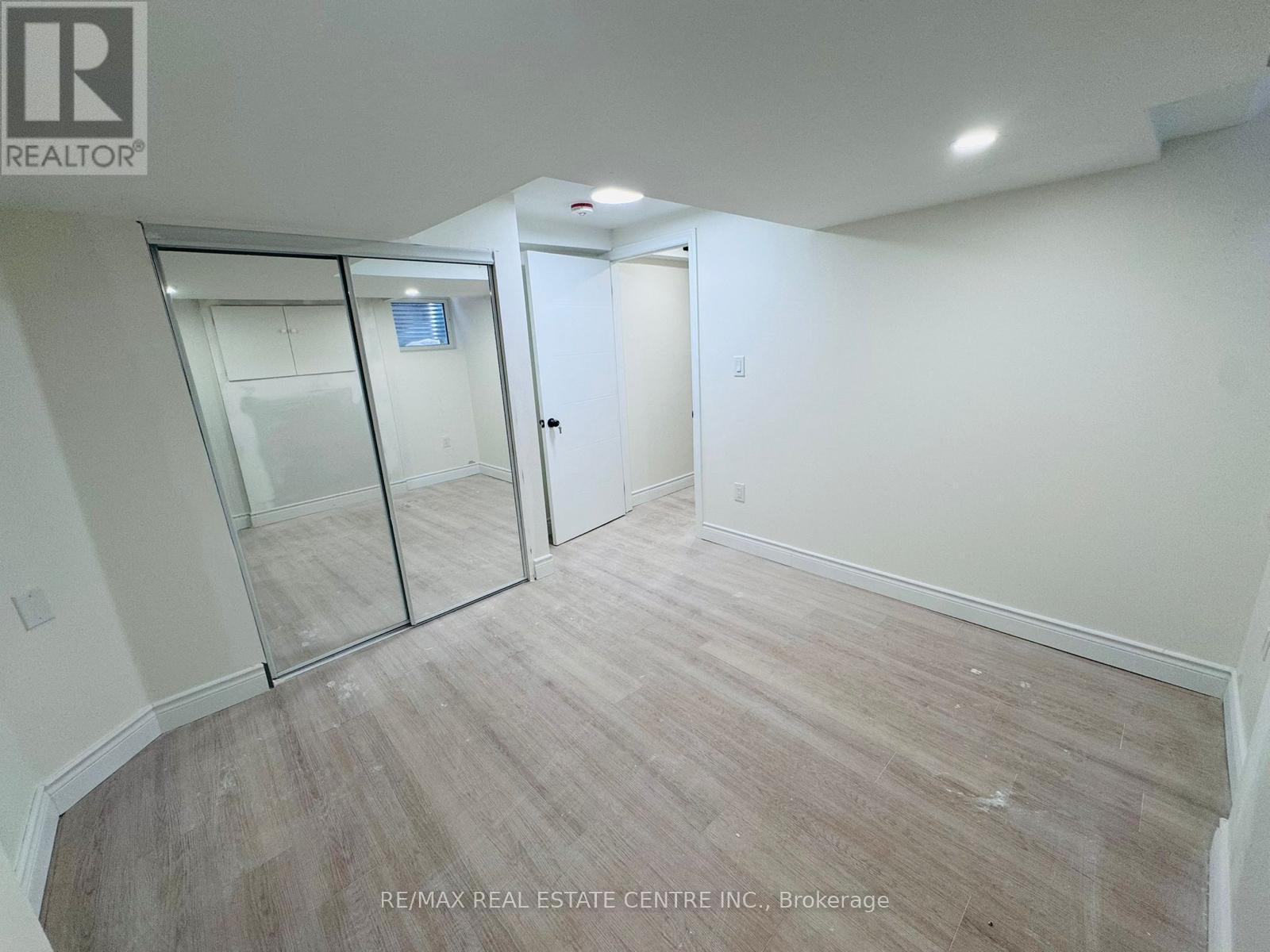 Basement - 3226 Forrestdale Circle, Mississauga, Ontario  L5N 6V4 - Photo 15 - W12814260