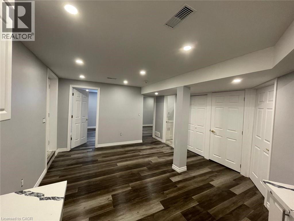 48 White Sands (Basement) Court Unit# Basement, Kitchener, Ontario  N2E 3S4 - Photo 11 - 40808438